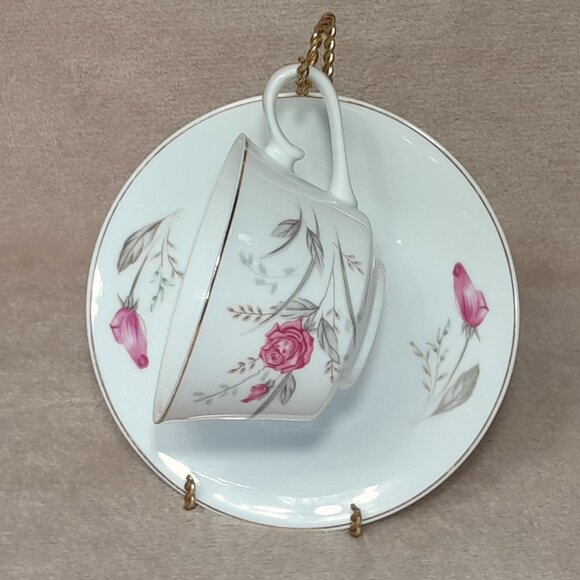 Embassy Fine China Tea Cup And Saucer Pink Roses Porcelain Japan - Picture 1 of 12